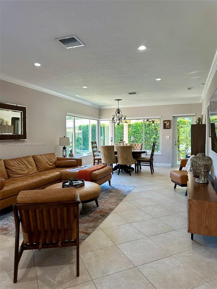 Coral Gables, Florida, 33134, United States, 3 Bedrooms Bedrooms, ,2 BathroomsBathrooms,Residential,Active,1820392