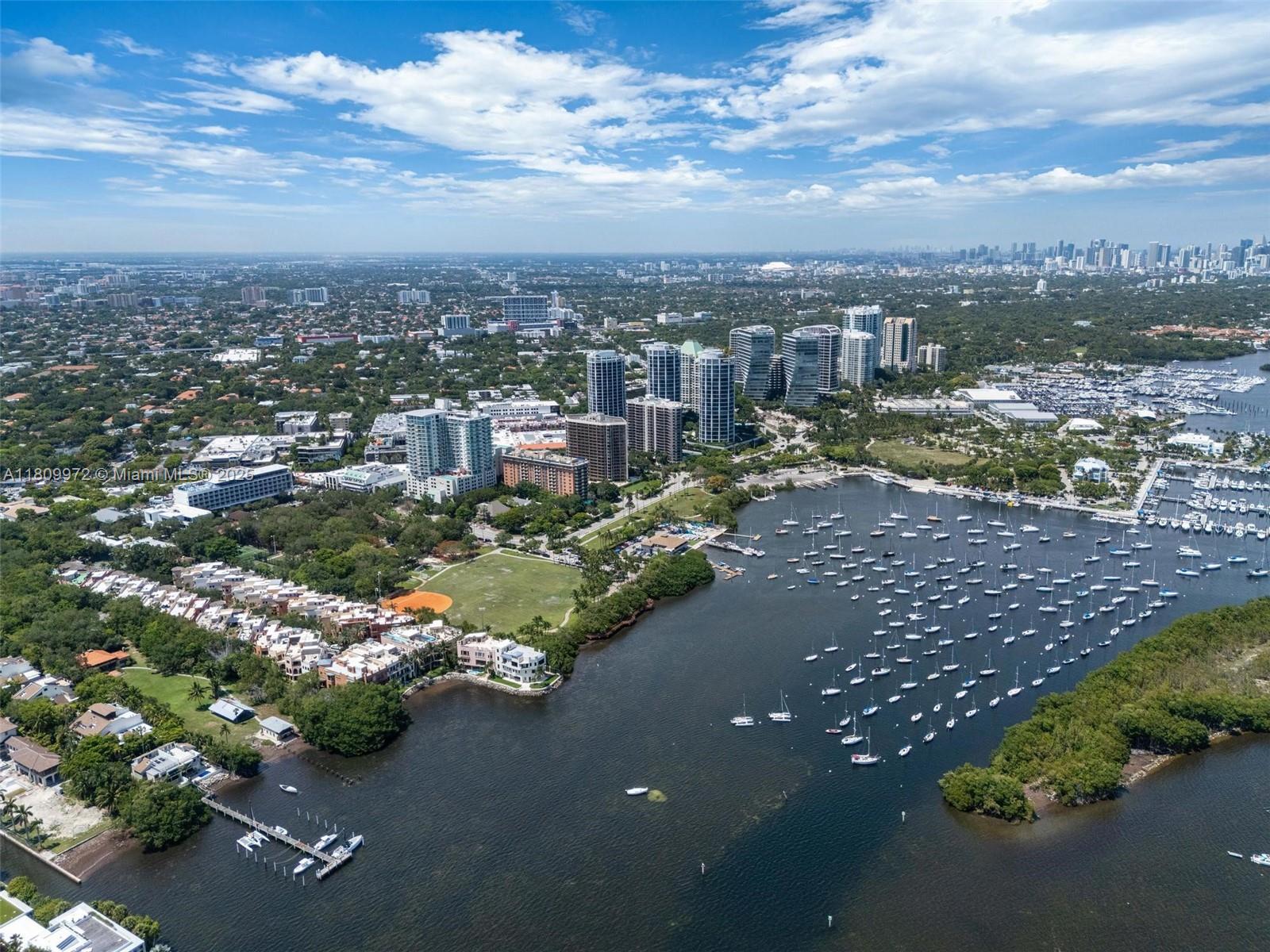 Miami, Florida, 33133, United States, 3 Bedrooms Bedrooms, ,4 BathroomsBathrooms,Residential,Active,1990050