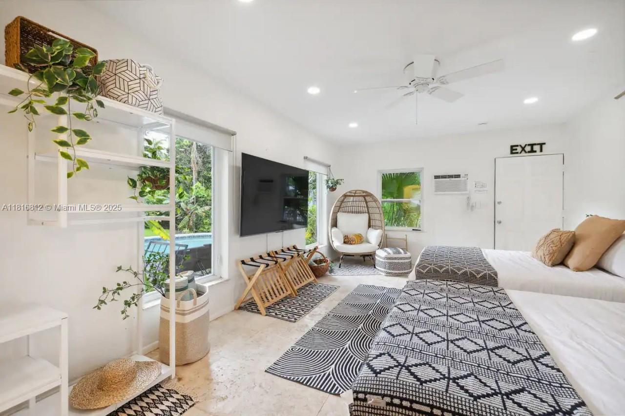 Hollywood, Florida, 33019, United States, 4 Bedrooms Bedrooms, ,4 BathroomsBathrooms,Residential,Active,1843428
