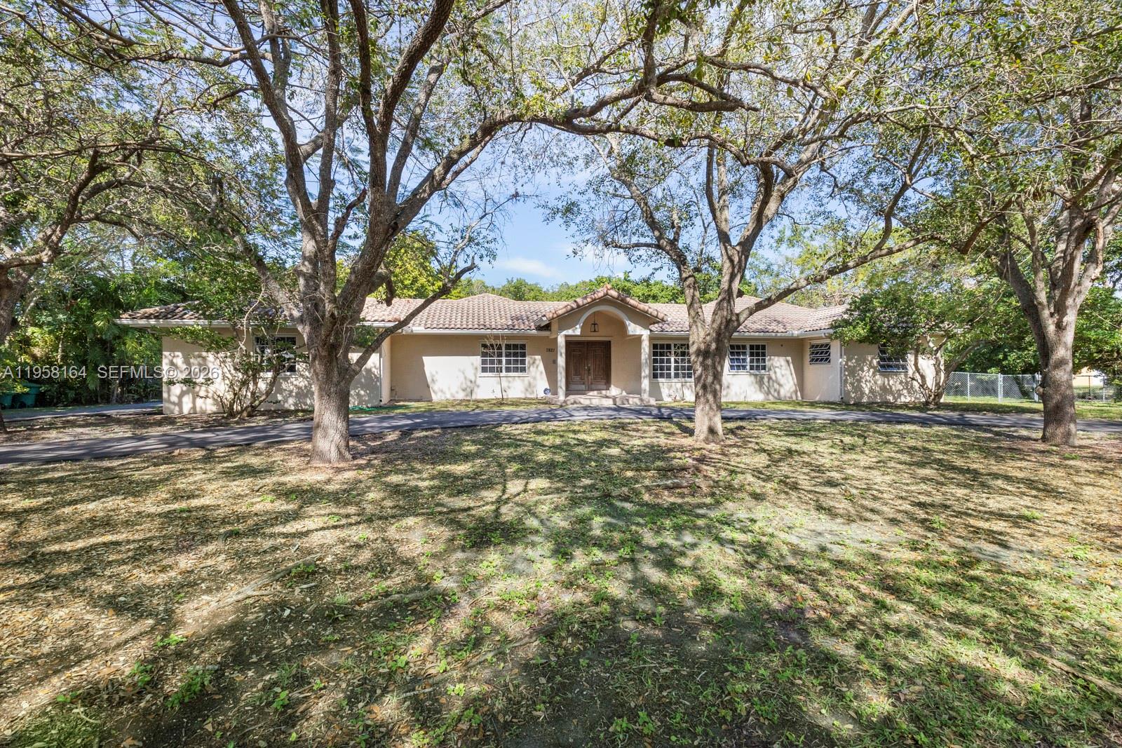 Pinecrest, Florida, 33156, United States, 5 Bedrooms Bedrooms, ,4 BathroomsBathrooms,Residential,Active,2015225