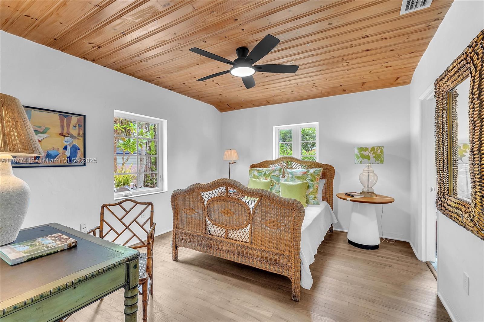 Hollywood, Florida, 33019, United States, 4 Bedrooms Bedrooms, ,6 BathroomsBathrooms,Residential,Active,1946512