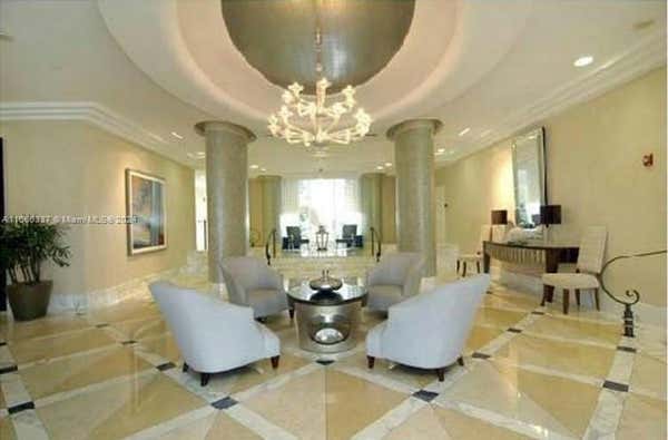 6917 COLLINS AVE APT 1512, MIAMI BEACH, FL 33141 - Image 1