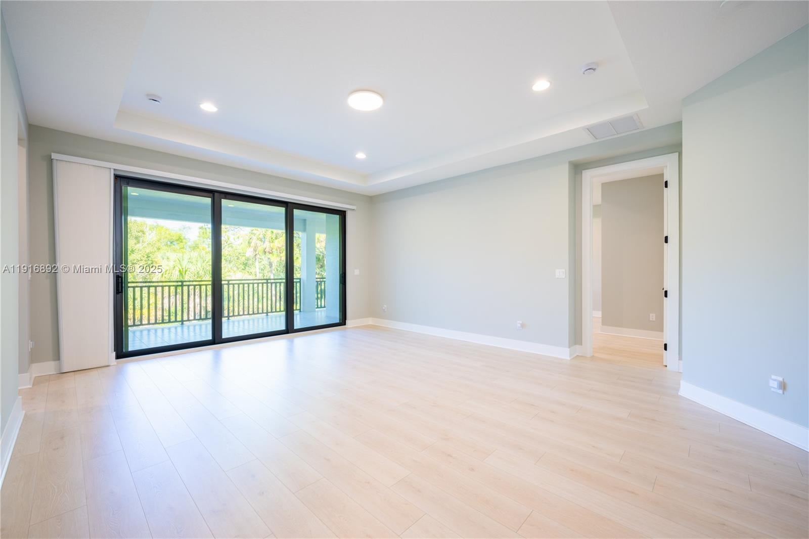 Palm Beach Gardens, Florida, 33418, United States, 5 Bedrooms Bedrooms, ,5 BathroomsBathrooms,Residential,Active,1995255