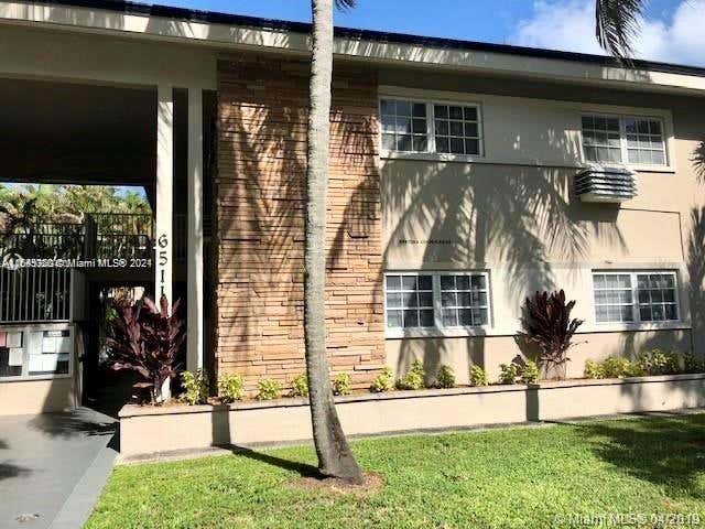 6511 SANTONA ST # C14, CORAL GABLES, FL 33146, photo 1 of 11