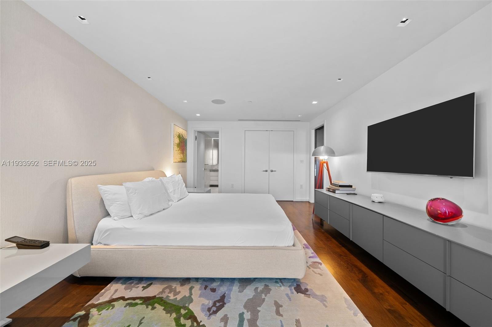 Bal Harbour, Florida, 33154, United States, 3 Bedrooms Bedrooms, ,4 BathroomsBathrooms,Residential,Active,2007290