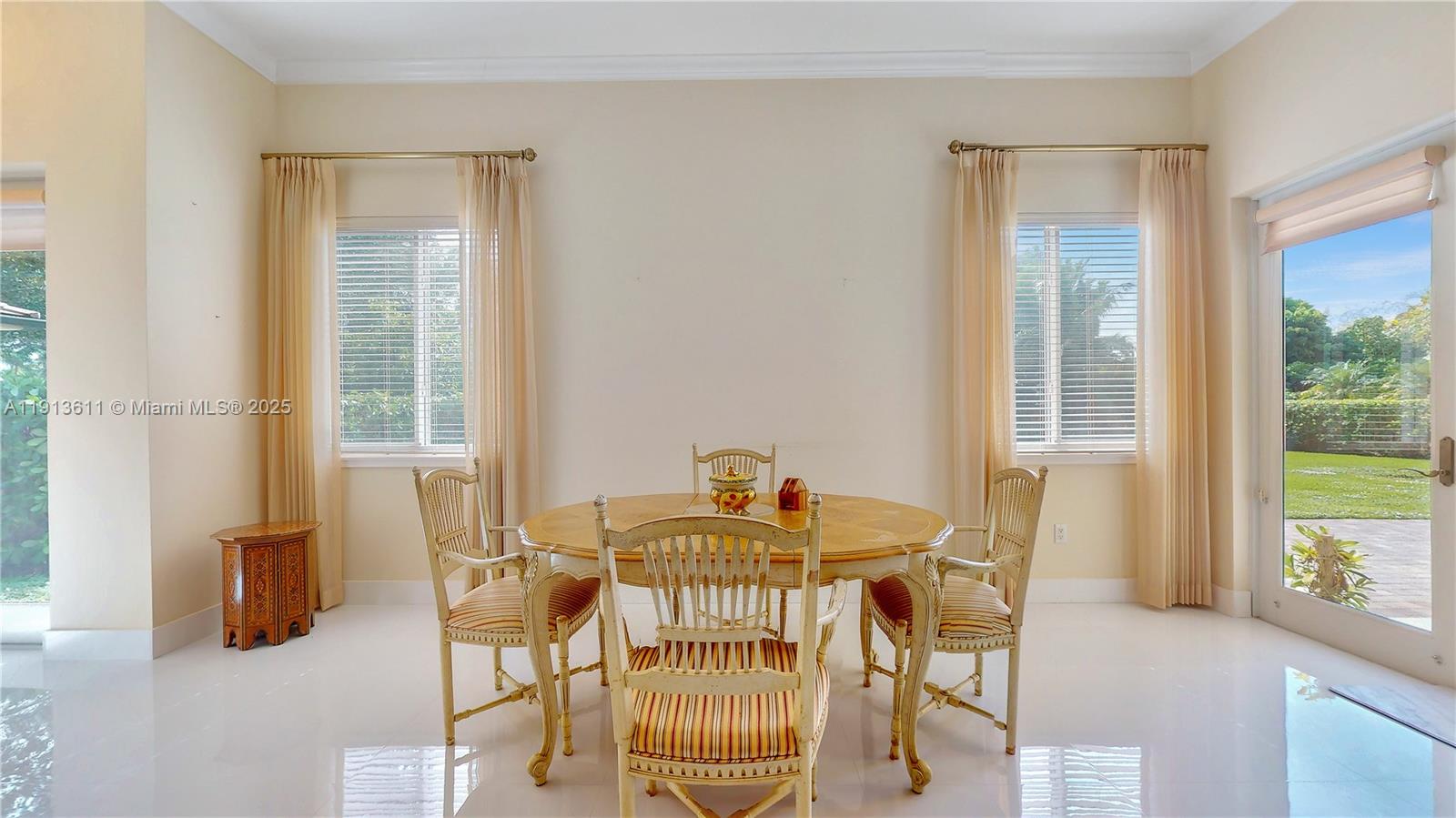 Miami, Florida, 33176, United States, 4 Bedrooms Bedrooms, ,4 BathroomsBathrooms,Residential,Active,1993953