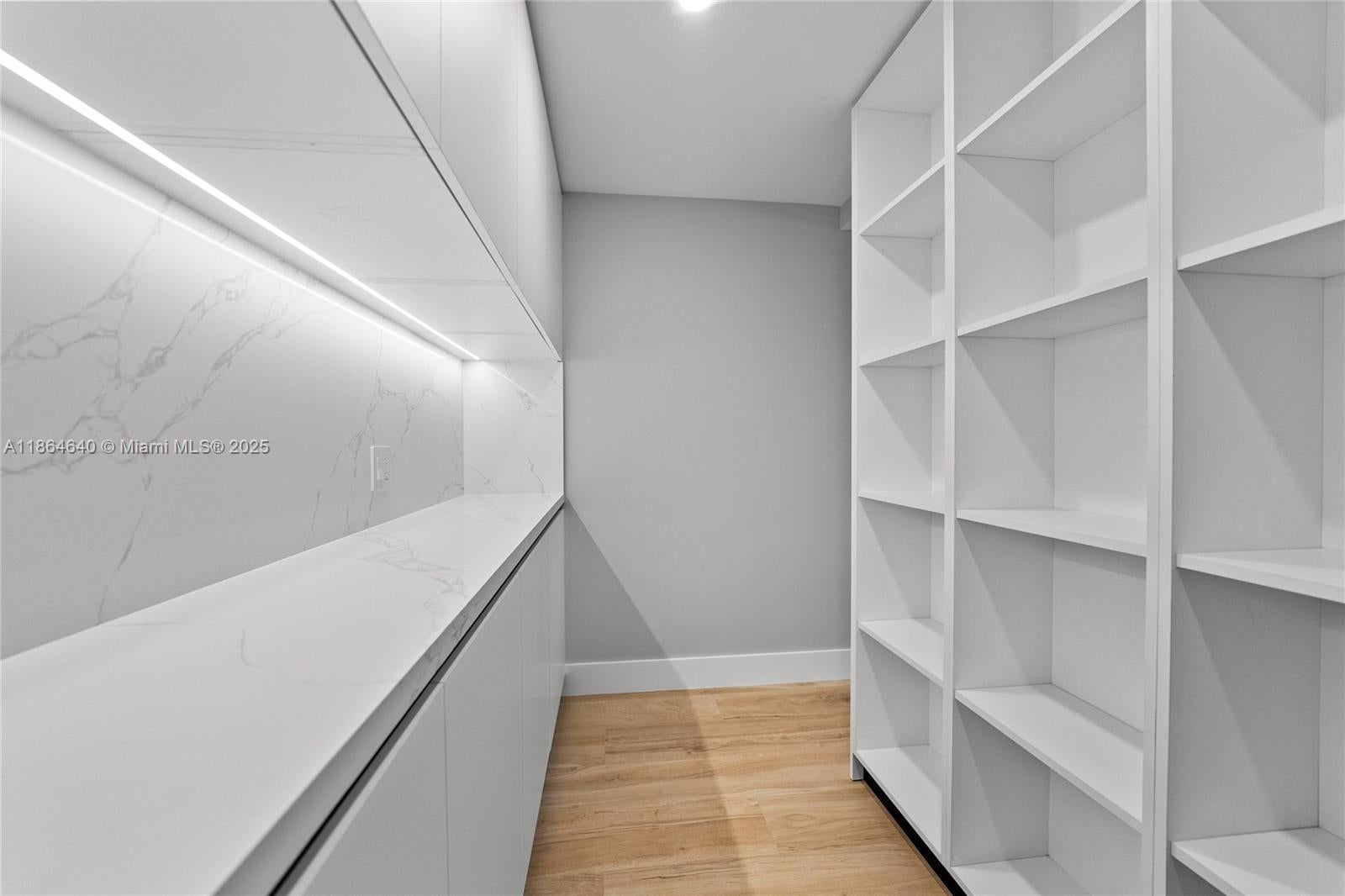 Fort Lauderdale, Florida, 33308, United States, 5 Bedrooms Bedrooms, ,4 BathroomsBathrooms,Residential,Active,1927651