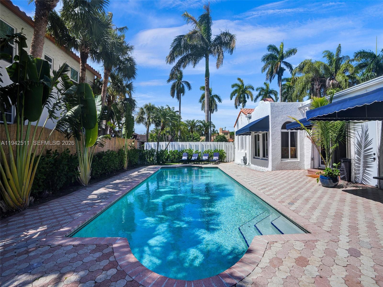 Hollywood, Florida, 33019, United States, 5 Bedrooms Bedrooms, ,4 BathroomsBathrooms,Residential,Active,2009164