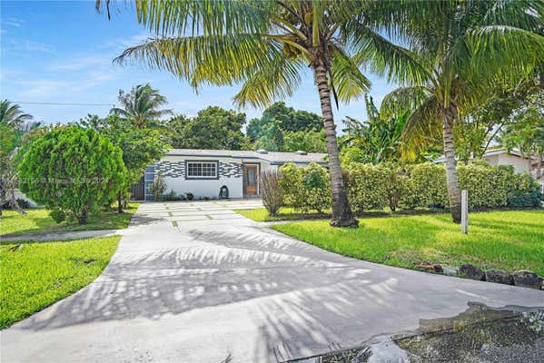 520 NE 175TH ST, NORTH MIAMI BEACH, FL 33162 - Image 1