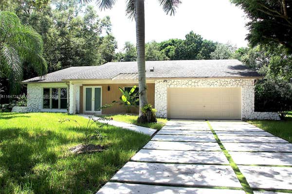 6331 SW 186TH WAY, SOUTHWEST RANCHES, FL 33332, photo 3 of 47