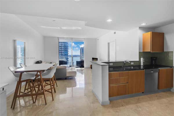 1060 BRICKELL AVE APT 3305, MIAMI, FL 33131 - Image 1