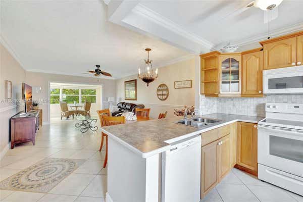 5000 NW 36TH ST APT 610, LAUDERDALE LAKES, FL 33319 - Image 1