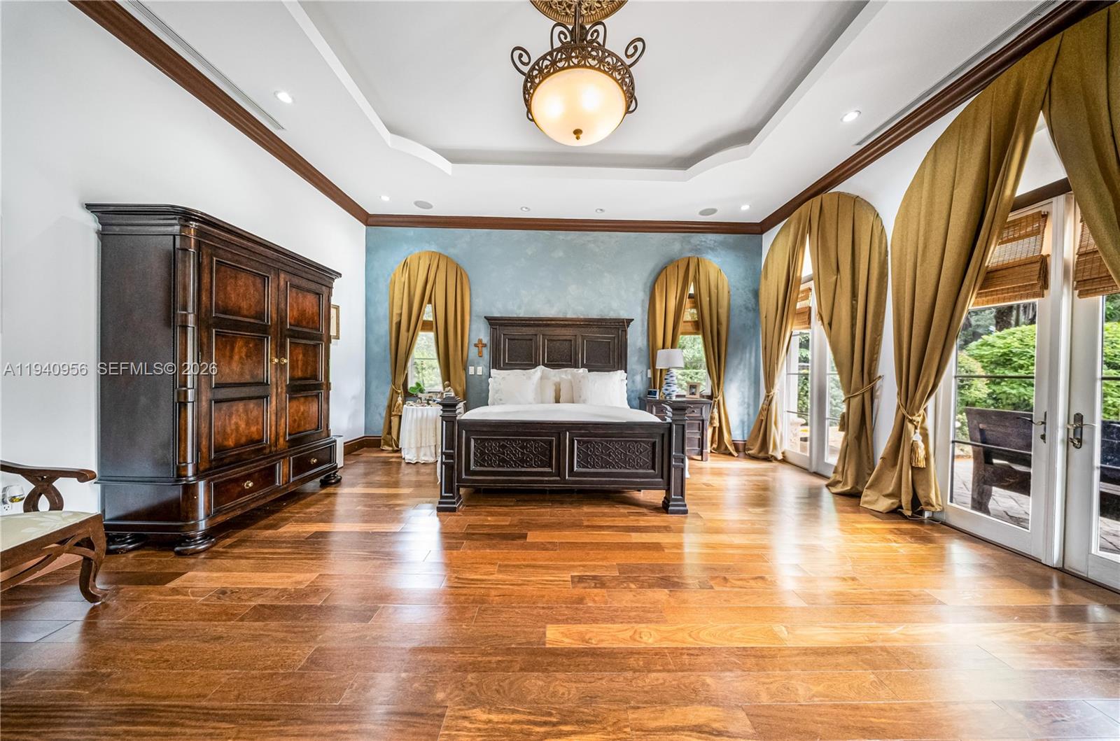 Miami, Florida, 33143, United States, 7 Bedrooms Bedrooms, ,8 BathroomsBathrooms,Residential,Active,2011877