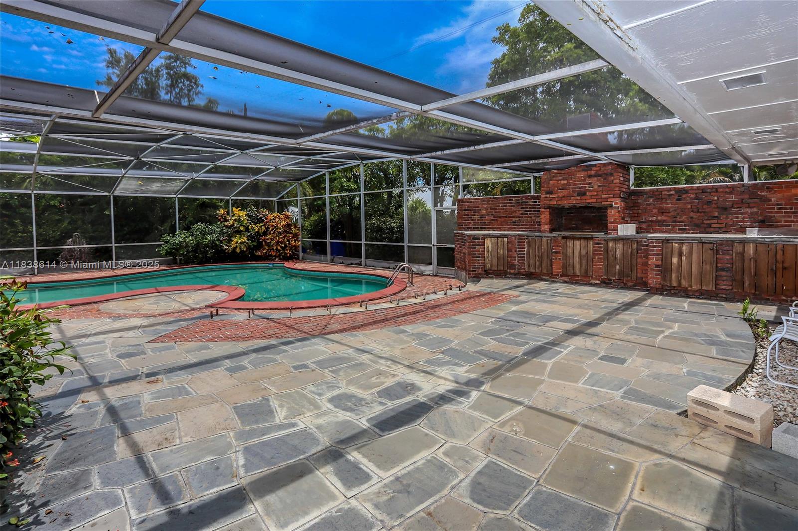 Hollywood, Florida, 33019, United States, 4 Bedrooms Bedrooms, ,4 BathroomsBathrooms,Residential,Active,1892394