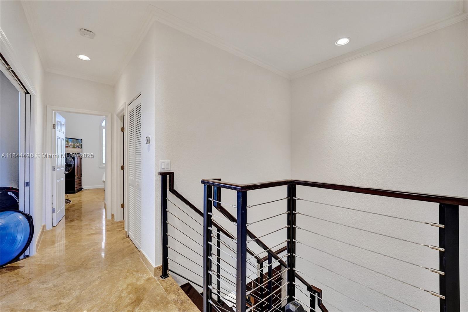 Hollywood, Florida, 33019, United States, 3 Bedrooms Bedrooms, ,2 BathroomsBathrooms,Residential,Active,1897997