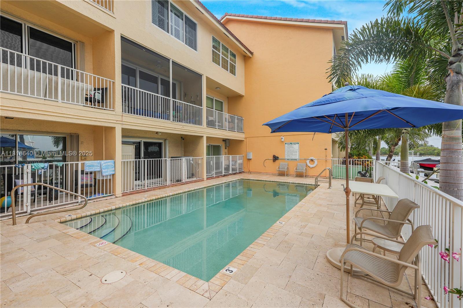 Hollywood, Florida, 33019, United States, 3 Bedrooms Bedrooms, ,4 BathroomsBathrooms,Residential,Active,1852751