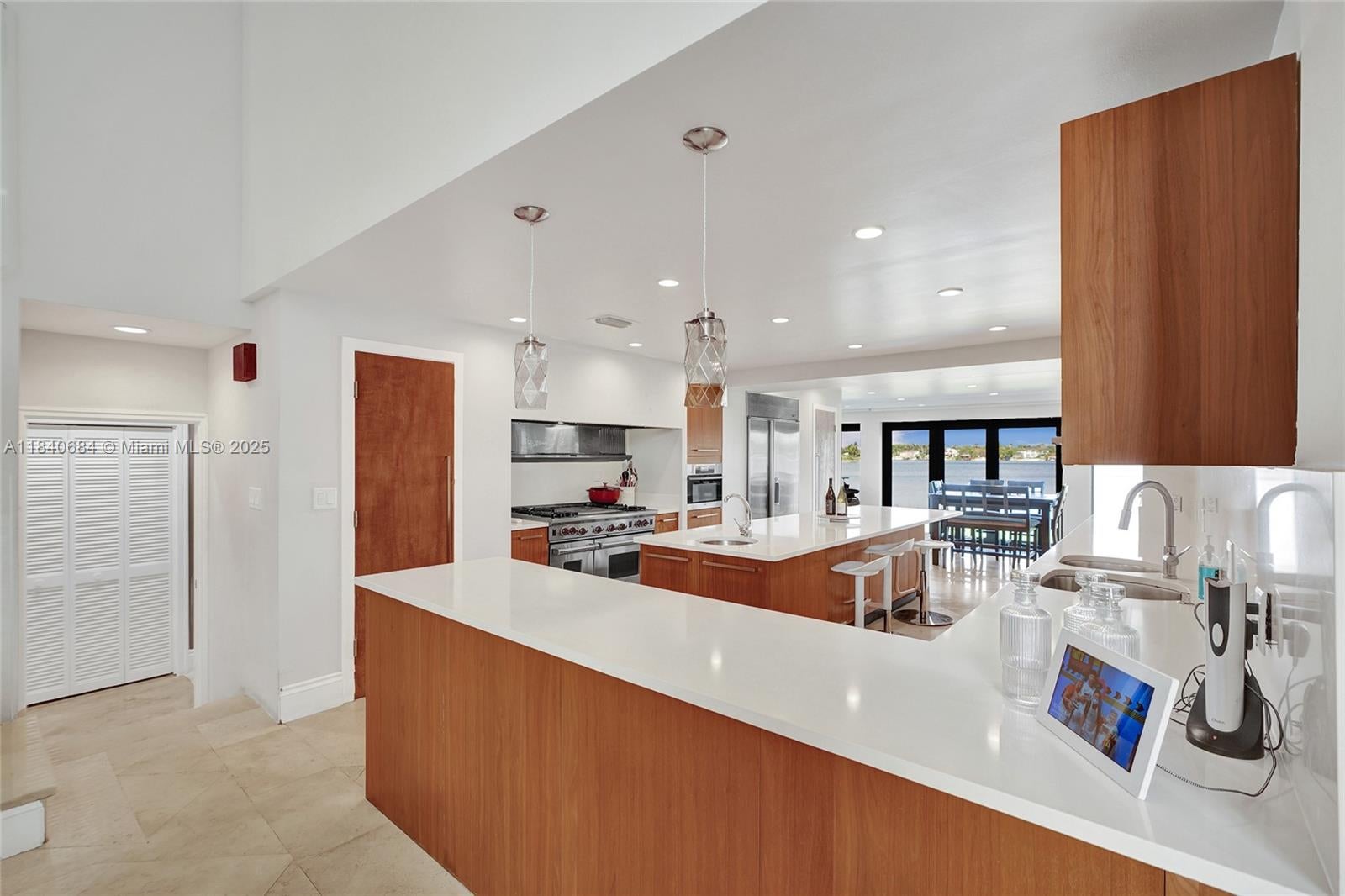 Miami, Florida, 33176, United States, 6 Bedrooms Bedrooms, ,4 BathroomsBathrooms,Residential,Active,1892592