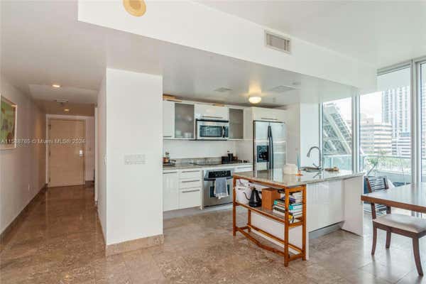 185 SW 7TH ST APT 703, MIAMI, FL 33130, photo 4 of 16