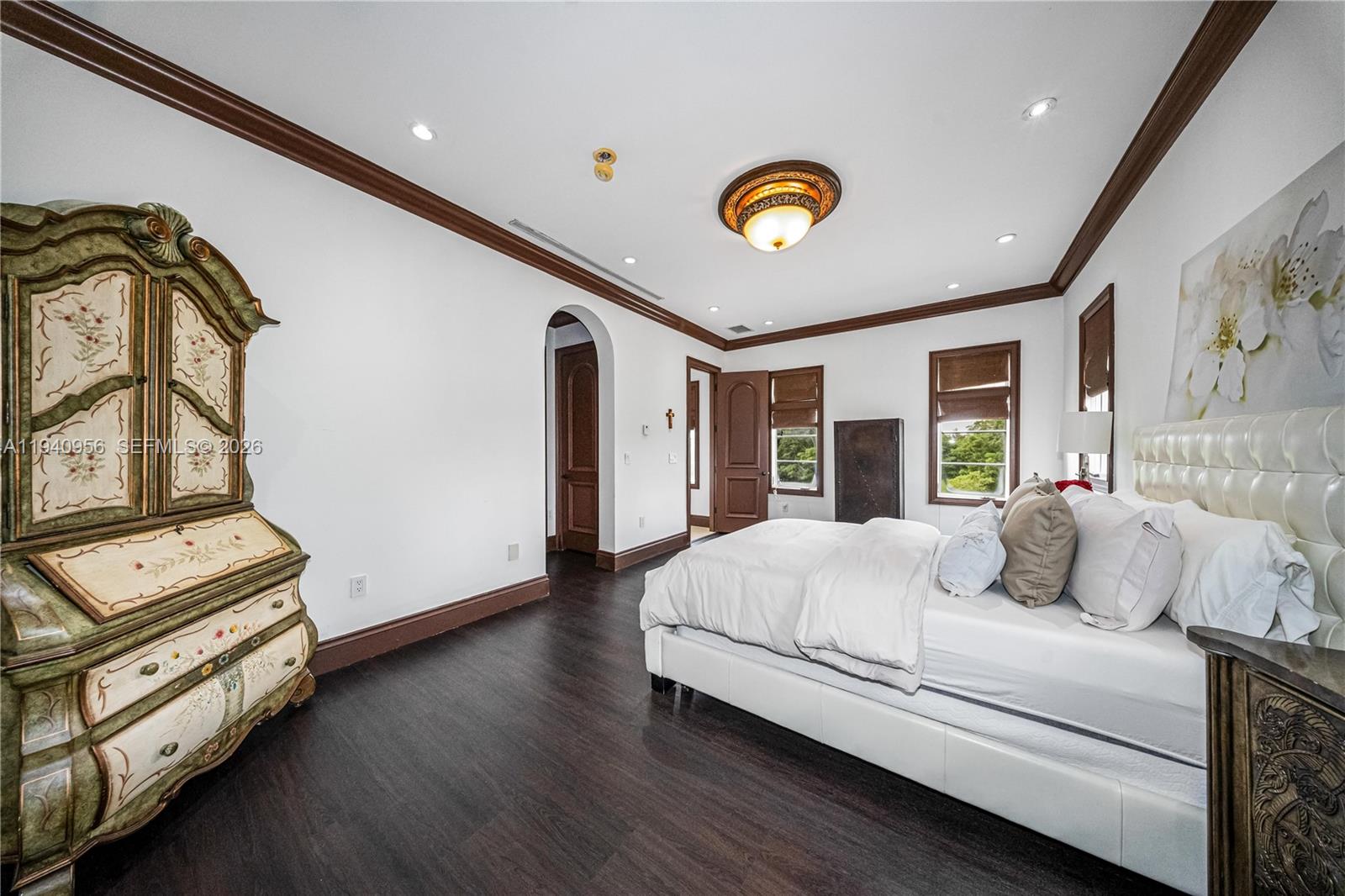 Miami, Florida, 33143, United States, 7 Bedrooms Bedrooms, ,8 BathroomsBathrooms,Residential,Active,2011877