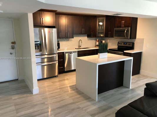 7135 COLLINS AVE APT 525, MIAMI BEACH, FL 33141 - Image 1