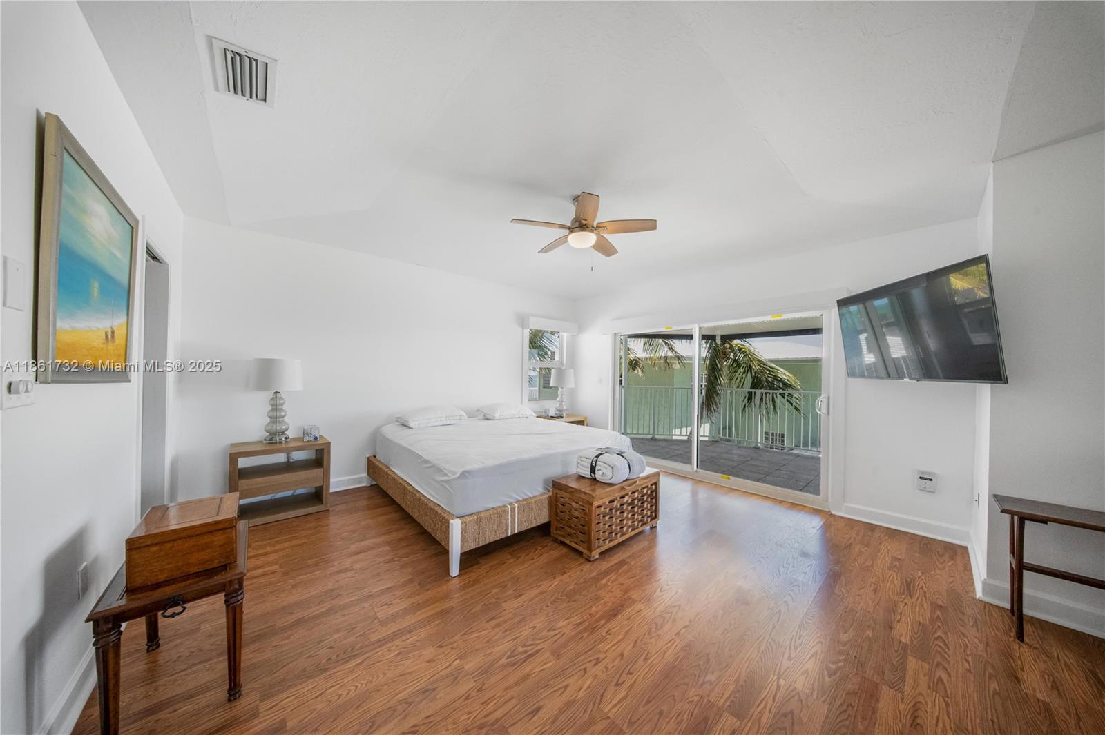 Islamorada, Florida, 33036, United States, 3 Bedrooms Bedrooms, ,4 BathroomsBathrooms,Residential,Active,1920260