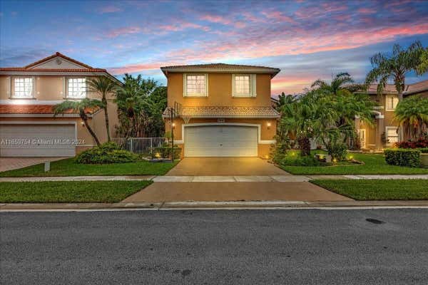 19030 SW 4TH ST, PEMBROKE PINES, FL 33029 - Image 1