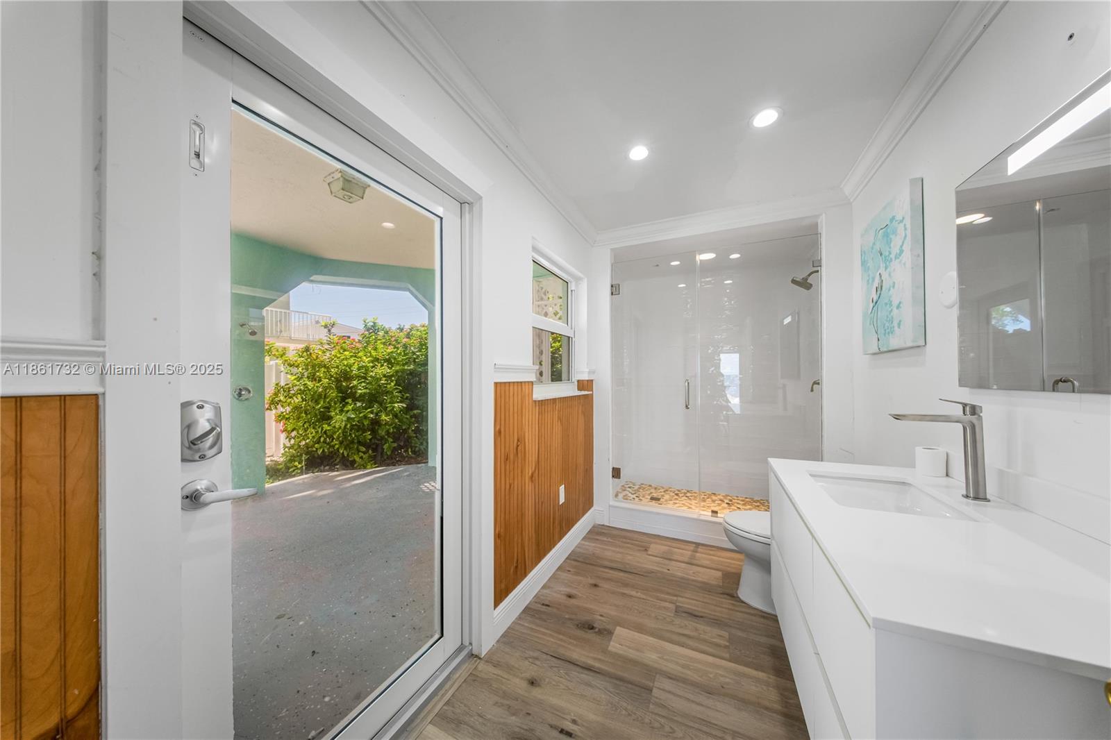 Islamorada, Florida, 33036, United States, 3 Bedrooms Bedrooms, ,4 BathroomsBathrooms,Residential,Active,1920260