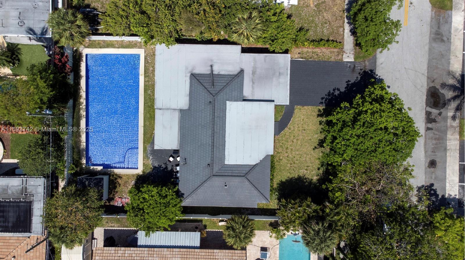 Fort Lauderdale, Florida, 33316, United States, 3 Bedrooms Bedrooms, ,3 BathroomsBathrooms,Residential,Active,1703671