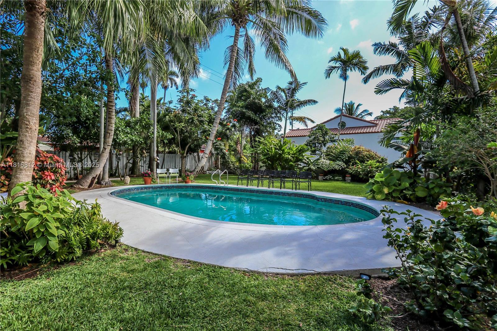 Hollywood, Florida, 33019, United States, 4 Bedrooms Bedrooms, ,4 BathroomsBathrooms,Residential,Active,1843428