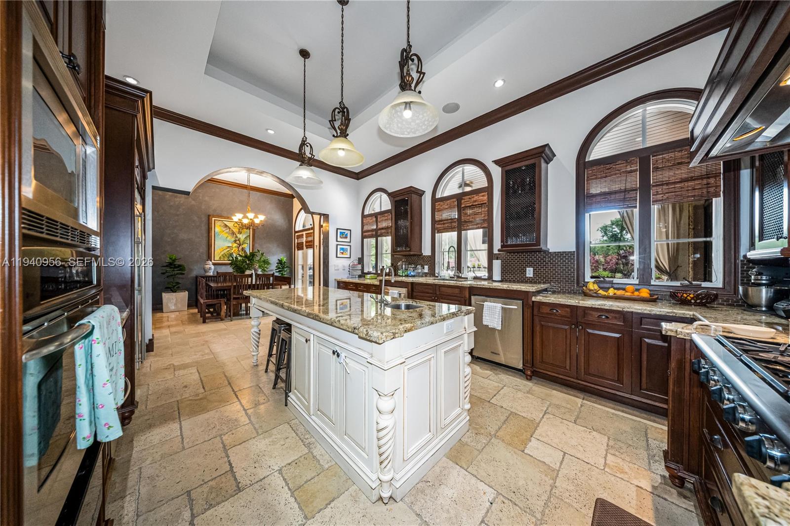 Miami, Florida, 33143, United States, 7 Bedrooms Bedrooms, ,8 BathroomsBathrooms,Residential,Active,2011877