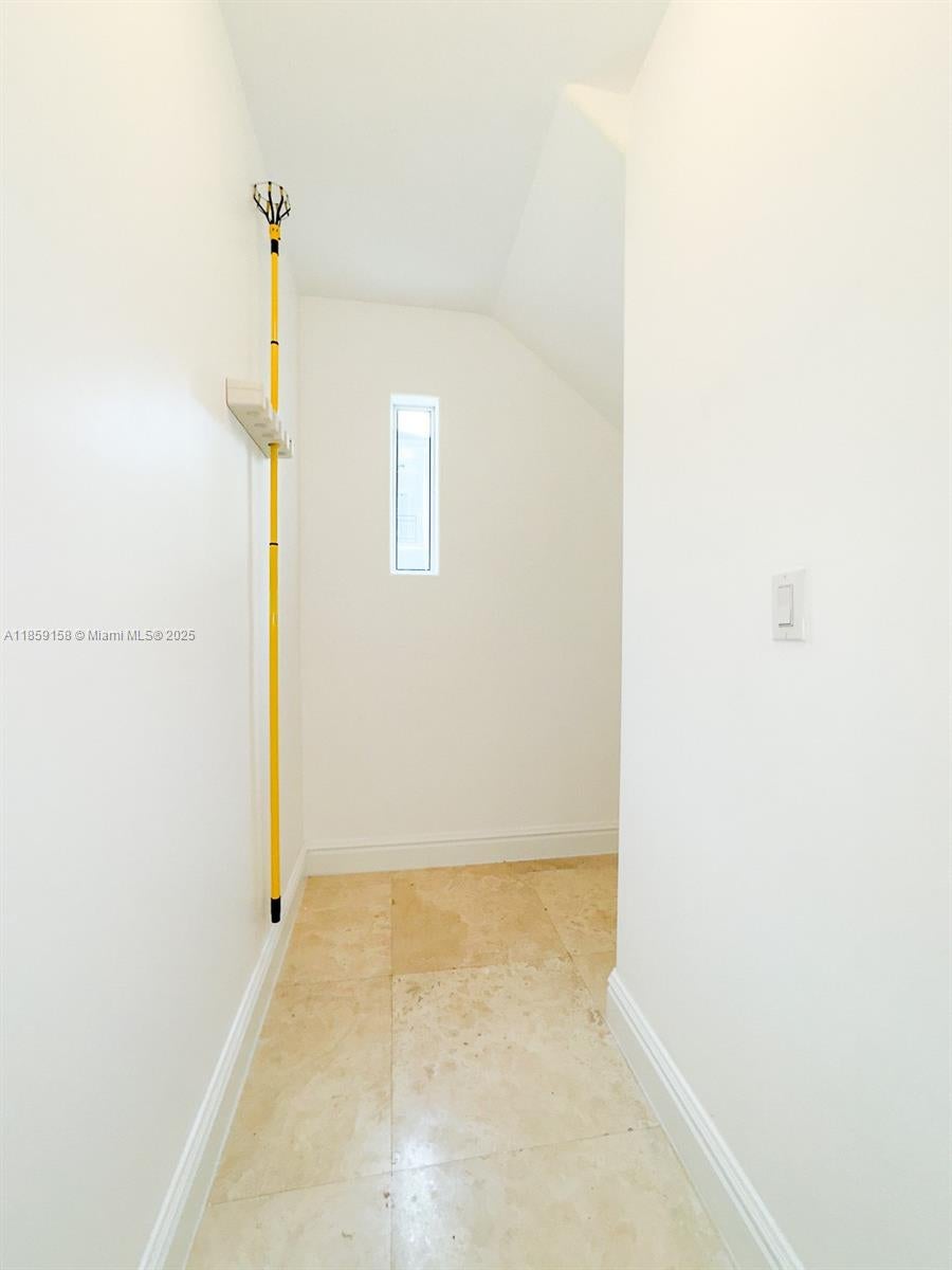 Pinecrest, Florida, 33156, United States, 4 Bedrooms Bedrooms, ,5 BathroomsBathrooms,Residential,Active,1914574