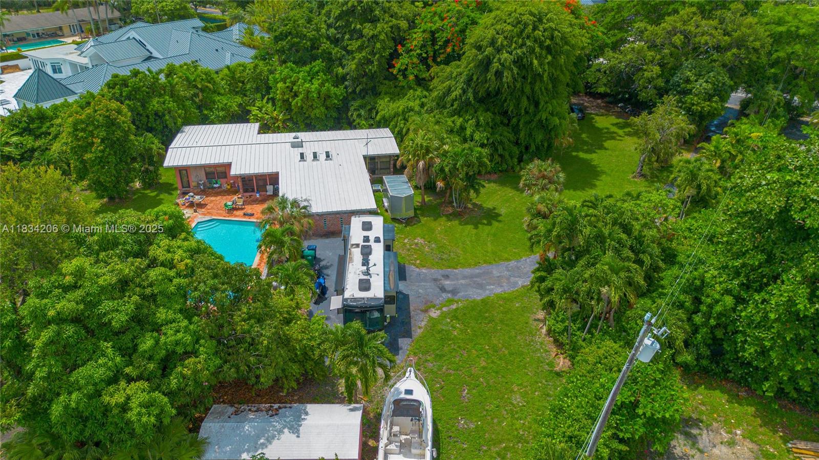 Pinecrest, Florida, 33156, United States, 3 Bedrooms Bedrooms, ,2 BathroomsBathrooms,Residential,Active,1884905