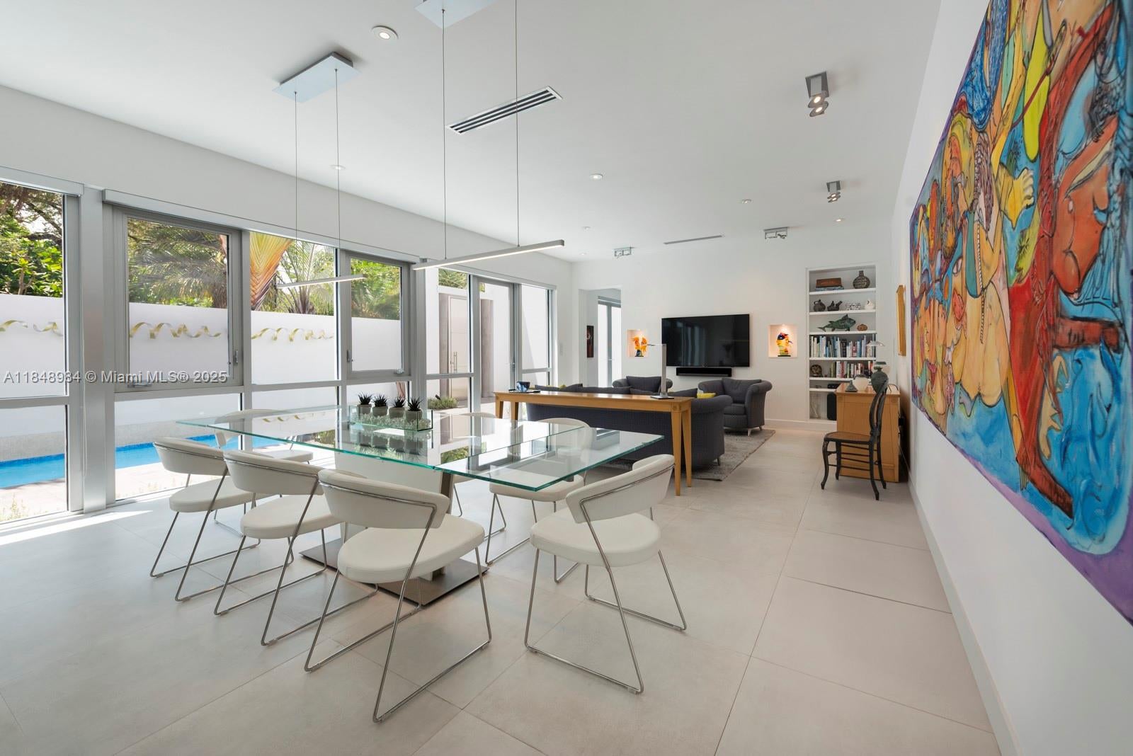 Miami, Florida, 33133, United States, 3 Bedrooms Bedrooms, ,3 BathroomsBathrooms,Residential,Active,1903203