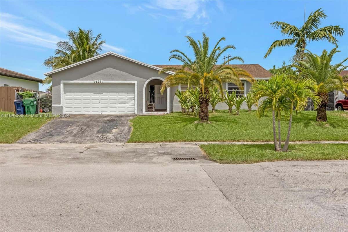 25921 SW 130TH AVE, HOMESTEAD, FL 33032, photo 1 of 55