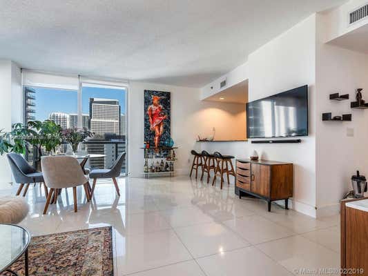 1060 BRICKELL AVE APT 1717, MIAMI, FL 33131 - Image 1