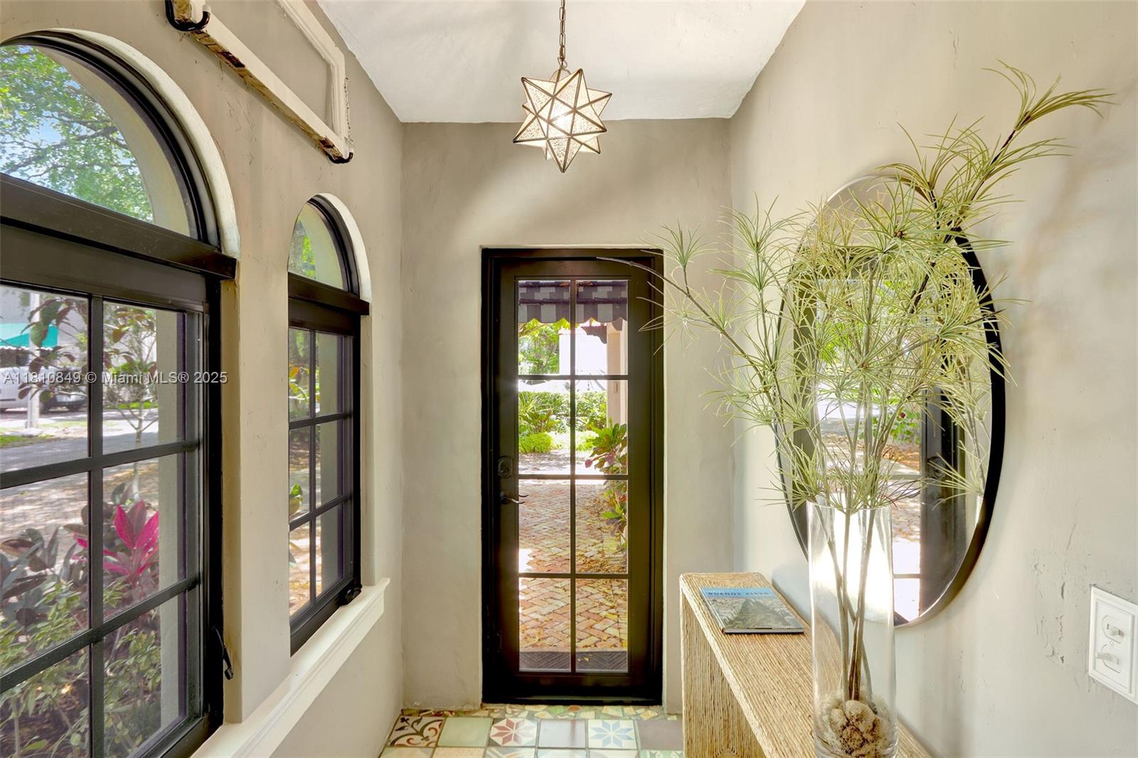 Coral Gables, Florida, 33134, United States, ,3 BathroomsBathrooms,Residential,Active,1829900