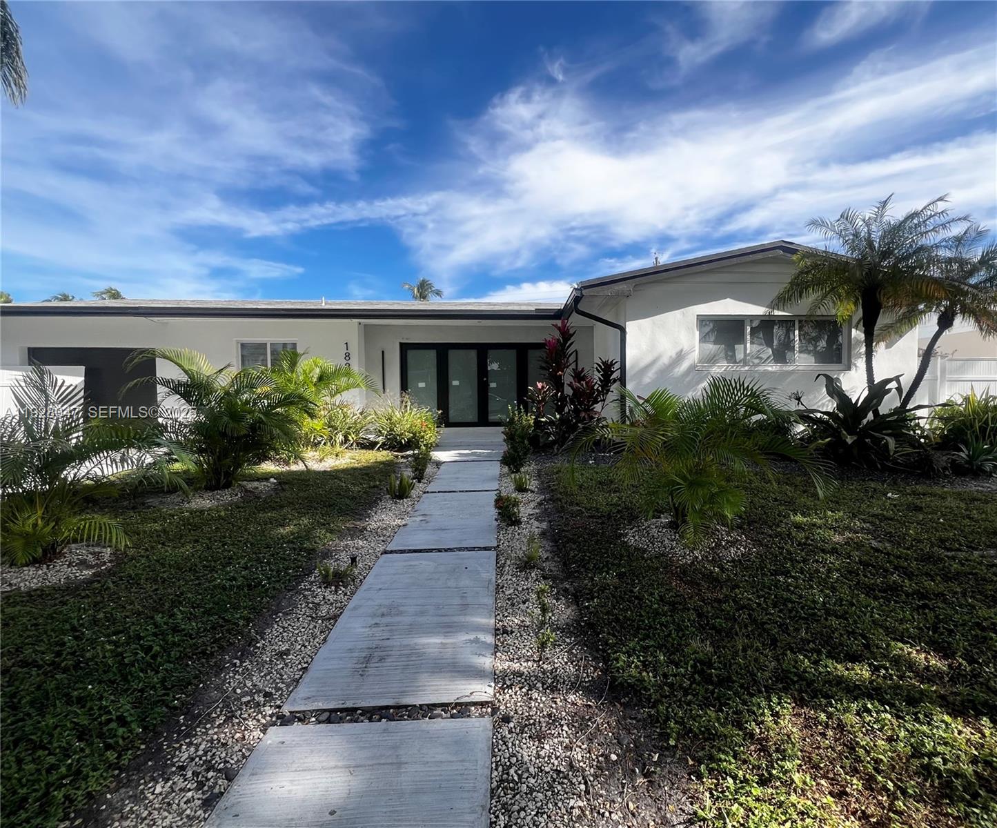 North Miami Beach, Florida, 33179, United States, 5 Bedrooms Bedrooms, ,3 BathroomsBathrooms,Residential,Active,2007253