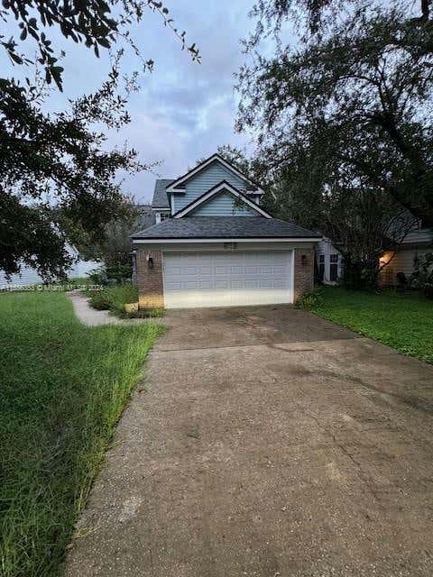 2525 SUSANDAY DR, ORLANDO, FL 32812, photo 1 of 40