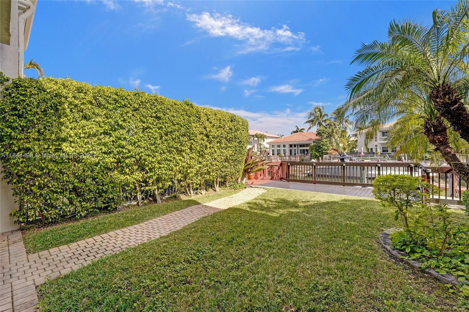 Hollywood, Florida, 33019, United States, 3 Bedrooms Bedrooms, ,2 BathroomsBathrooms,Residential,Active,1897997