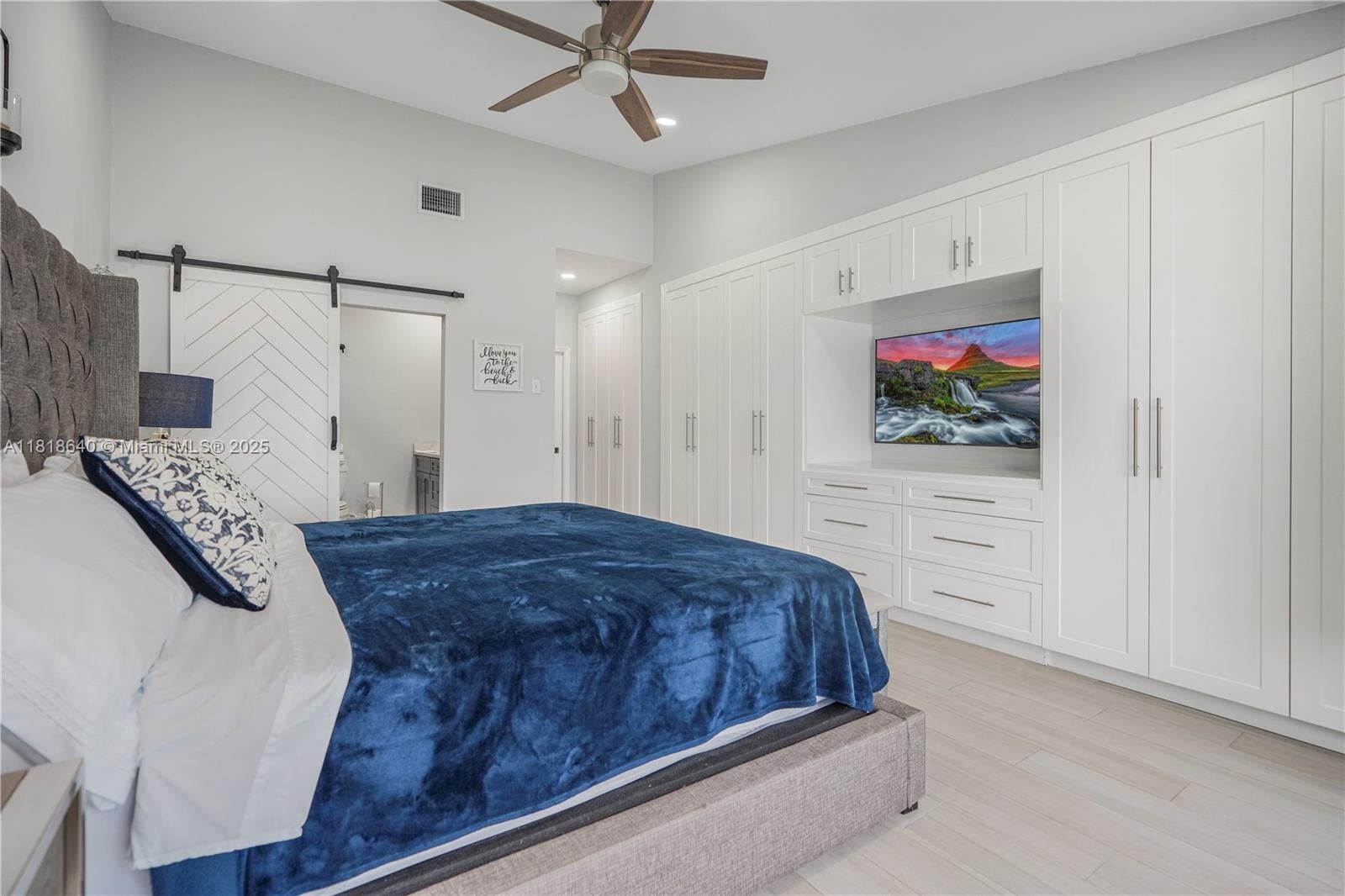 Hollywood, Florida, 33019, United States, 3 Bedrooms Bedrooms, ,4 BathroomsBathrooms,Residential,Active,1852751