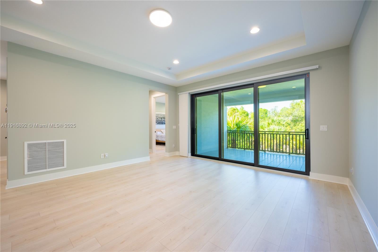 Palm Beach Gardens, Florida, 33418, United States, 5 Bedrooms Bedrooms, ,5 BathroomsBathrooms,Residential,Active,1995255