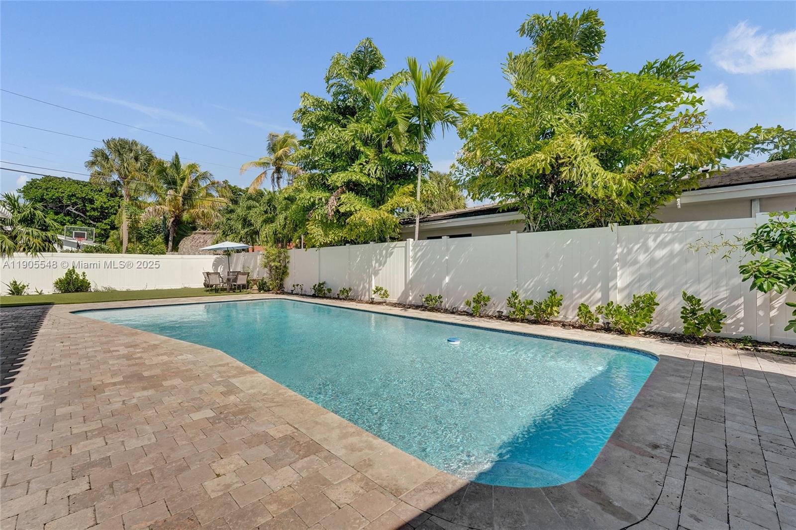 Fort Lauderdale, Florida, 33316, United States, 4 Bedrooms Bedrooms, ,3 BathroomsBathrooms,Residential,Active,1972183