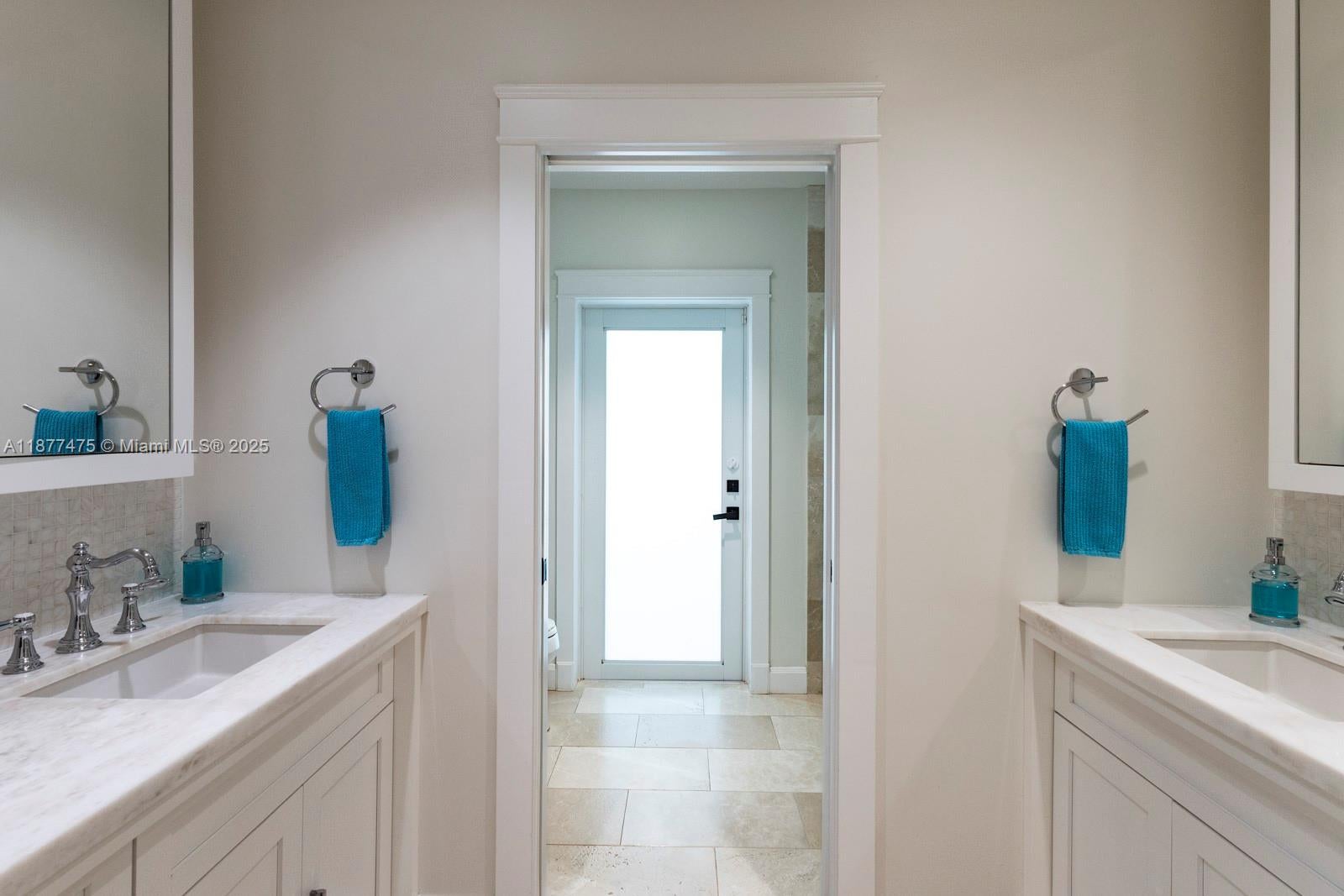 Pinecrest, Florida, 33156, United States, 4 Bedrooms Bedrooms, ,4 BathroomsBathrooms,Residential,Active,1944078