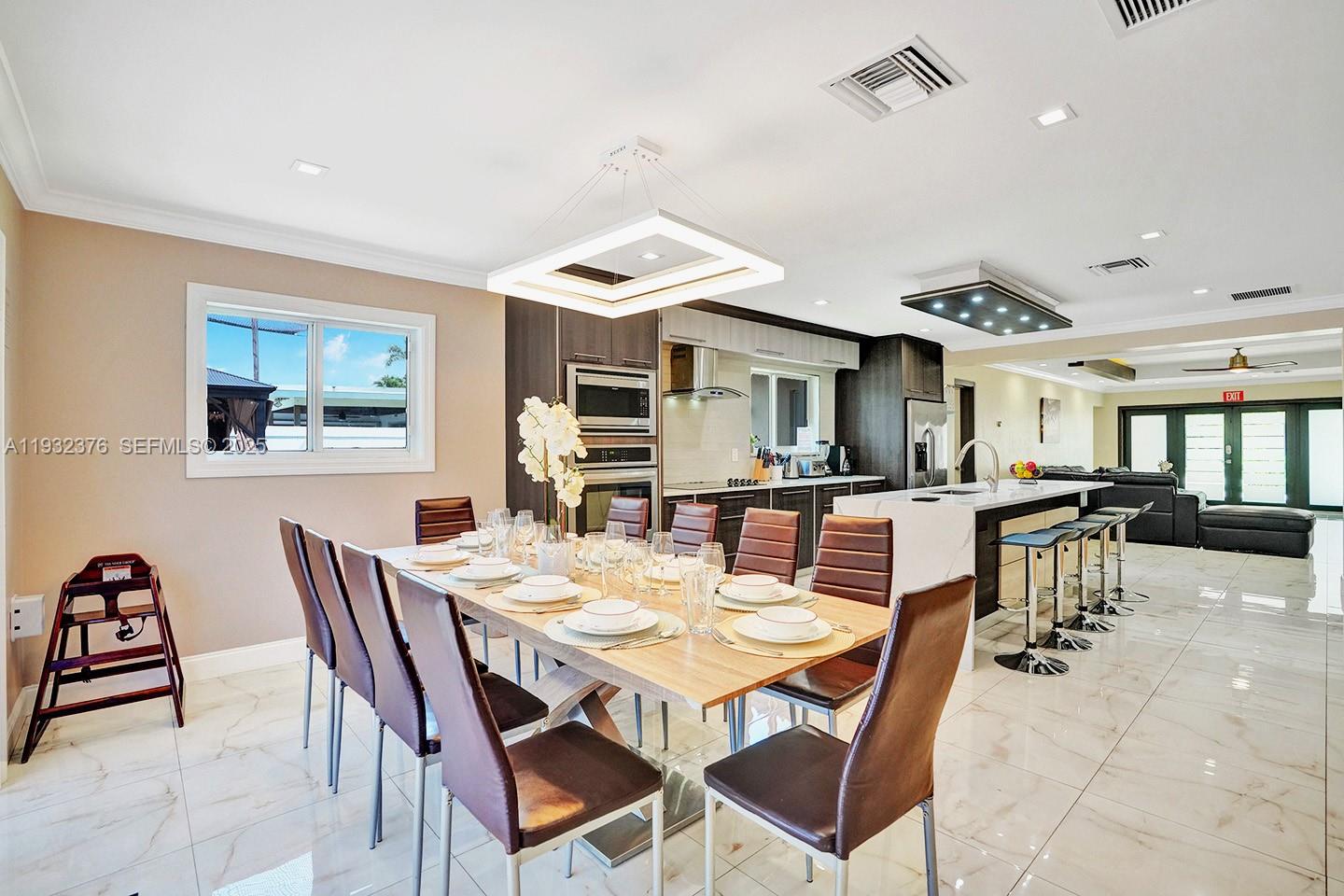 Hollywood, Florida, 33019, United States, 4 Bedrooms Bedrooms, ,4 BathroomsBathrooms,Residential,Active,2007335