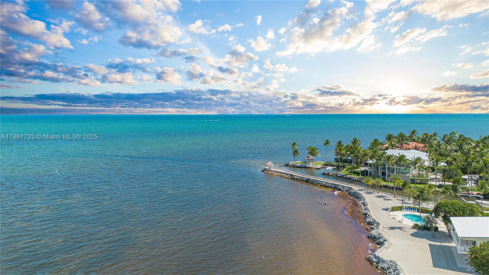 Islamorada, Florida, 33036, United States, 3 Bedrooms Bedrooms, ,4 BathroomsBathrooms,Residential,Active,1920260