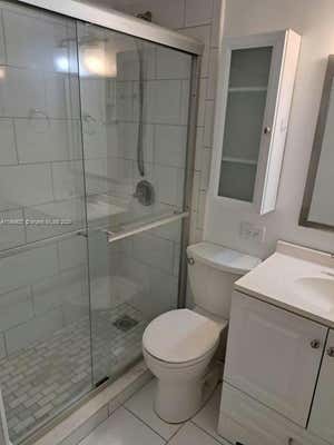 745 SE 19TH AVE APT 118, DEERFIELD BEACH, FL 33441, photo 4 of 12