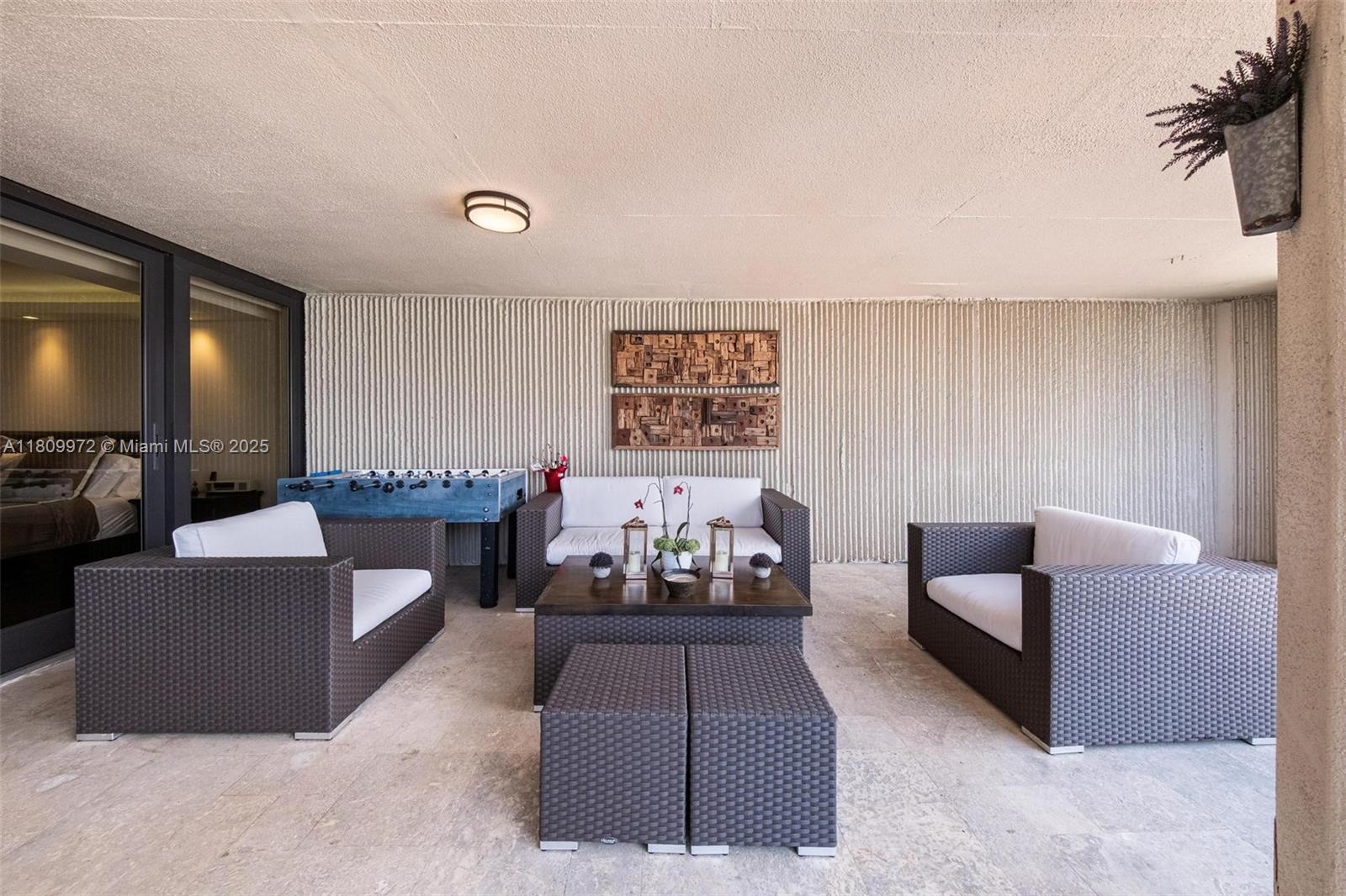 Miami, Florida, 33133, United States, 3 Bedrooms Bedrooms, ,4 BathroomsBathrooms,Residential,Active,1990050