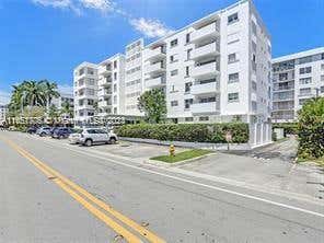 1075 92ND ST APT 504, BAY HARBOR ISLANDS, FL 33154 - Image 1