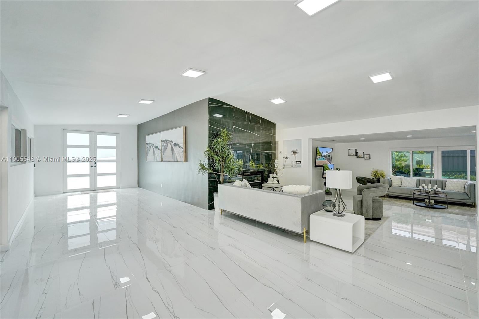 Fort Lauderdale, Florida, 33316, United States, 4 Bedrooms Bedrooms, ,3 BathroomsBathrooms,Residential,Active,1972183