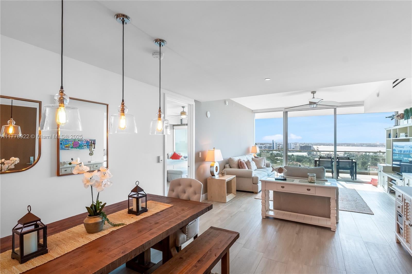 Bal Harbour, Florida, 33154, United States, 2 Bedrooms Bedrooms, ,3 BathroomsBathrooms,Residential,Active,1764112